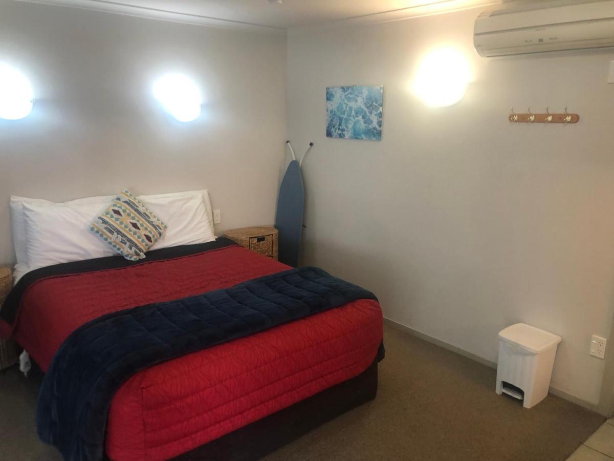 Absolute Lake View Motel Taupo Exterior photo