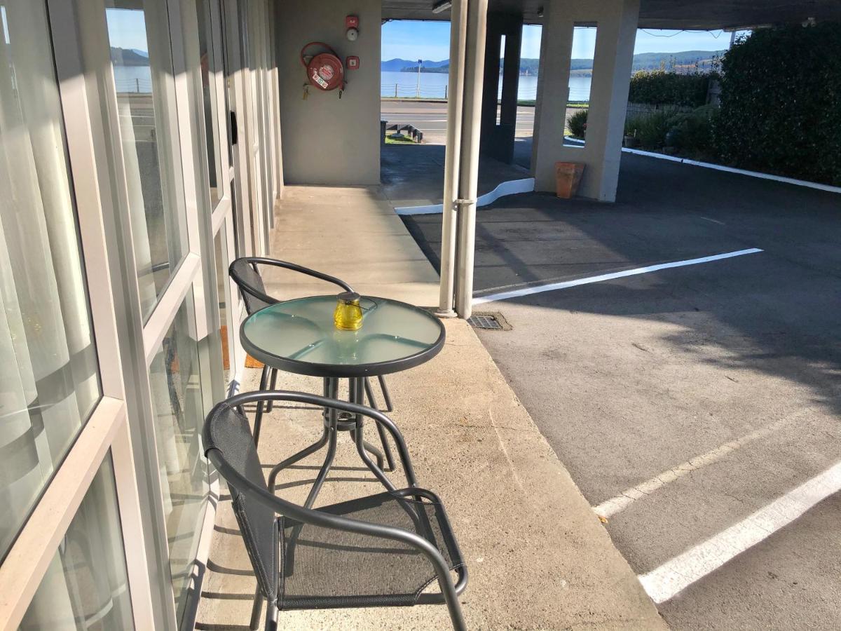 Absolute Lake View Motel Taupo Exterior photo