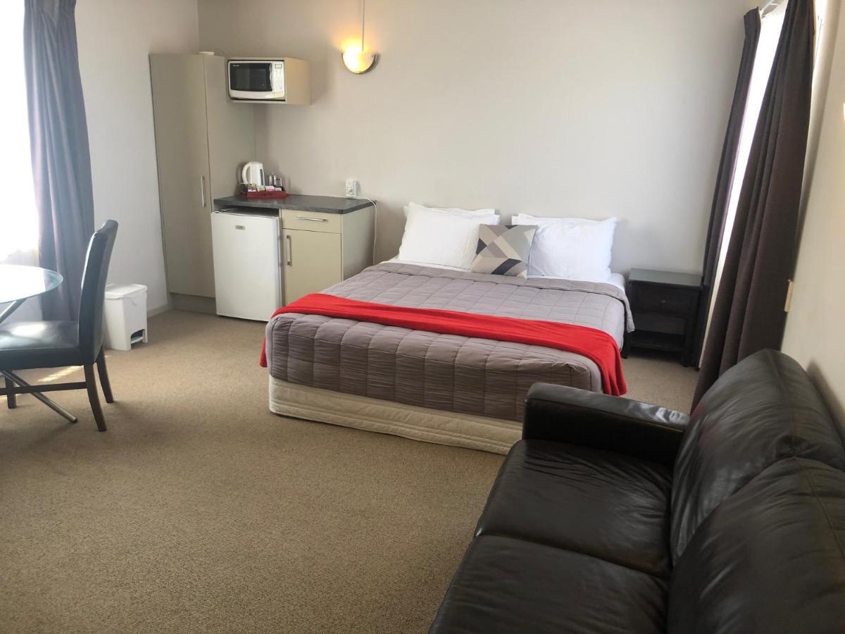 Absolute Lake View Motel Taupo Exterior photo