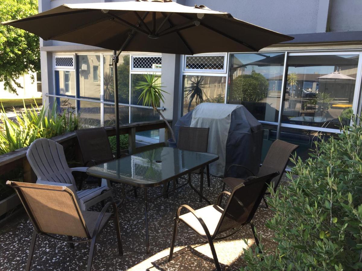 Absolute Lake View Motel Taupo Exterior photo